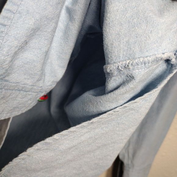 Vintage Chambray Shirt Blouse Pleated Button up Size 8 Cambridge Women's - Picture 12 of 14